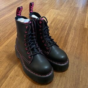 DR MARTENS NEON PINK STAR (*RARE*)